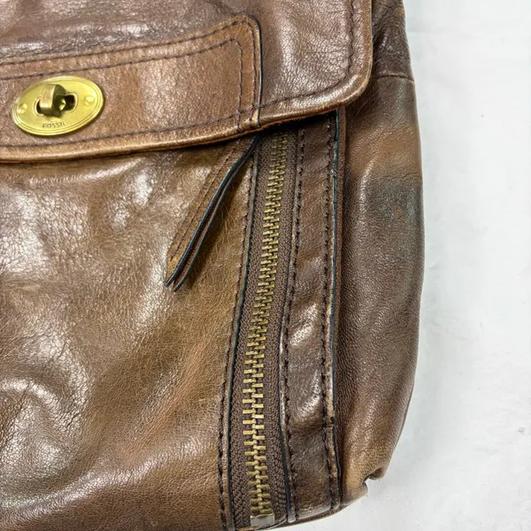 Fossil crossbody brown leather small messenger bag, purse. 6 pockets. boho - Image 3