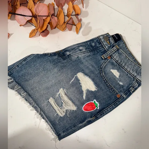 90s midi short Denim Distressed Shorts with Embroidered Patches - Image 12