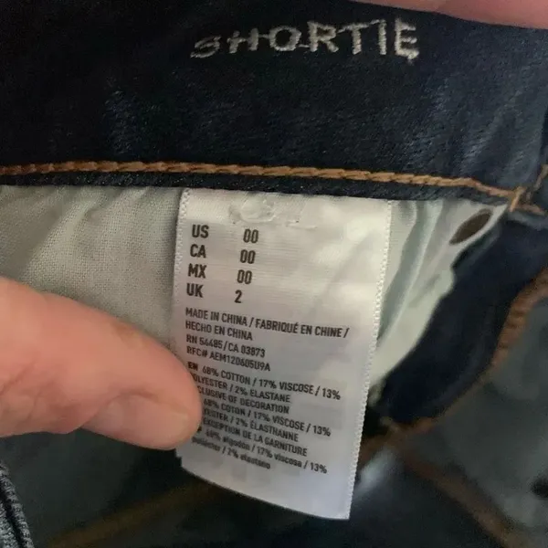 American Eagle dark wash distressed 00 shortie jeans shorts - Image 2