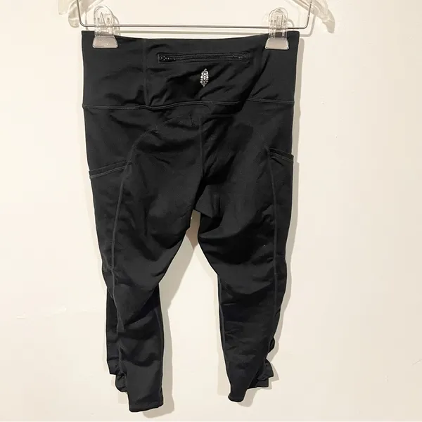 Free People Size‎ Small FP Movement Black Shiny Leggings Ruched Legs Athletic - Image 4
