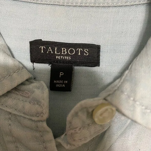 Talbots light denim long sleeve shirt, button down - Image 4