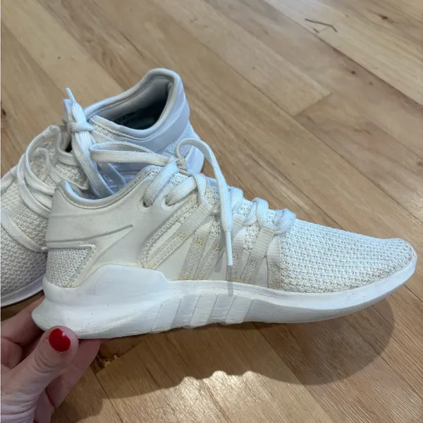 Adidas Women’s Sneakers - Image 3