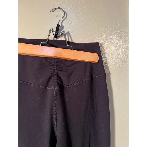 Yogalicious Women's Size Small Scrunch Front High Waist Flared Legging Black - Image 8