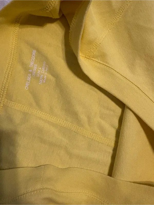 Chelsea & Theodore Bright Yellow Scoop Neck Cap Sleeve Tunic Dress - Image 2