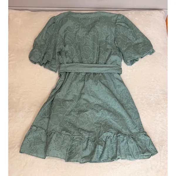 Joie Sage Green Eyelet Cotton Belted Mini Dress Puff Sleeve Ruffle Hem Size 2 - Image 2