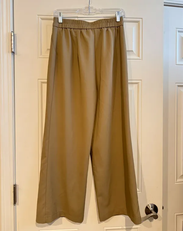 Women’s Dress Pants Tan Size M - Image 2