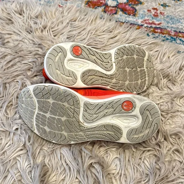 Lululemon blissfeel 2 running shoes size 7.5 - Image 6