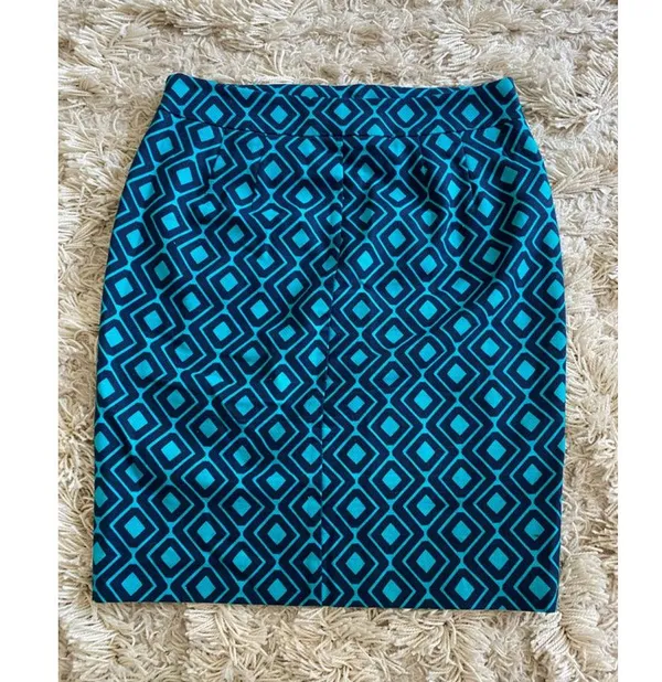 Loft Pencil Mini Skirt Geometric Office Mod Retro Autumn Winter Snow Bunny Event - Image 3