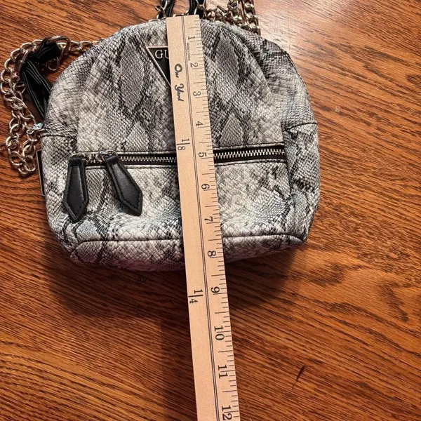 Guess Backpack Purse Grey Snakeskin design Small Chain‎ straps - Image 9