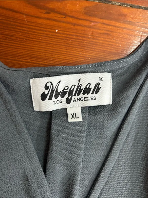 MEGHAN Los Angeles Jasmine Maxi Dress NWT Women’s Sz XL Gray Wrap 👽🧡 - Image 8