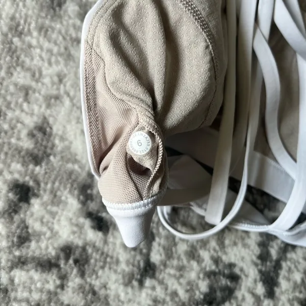 Lululemon Free To Be Serene Bra - Image 4