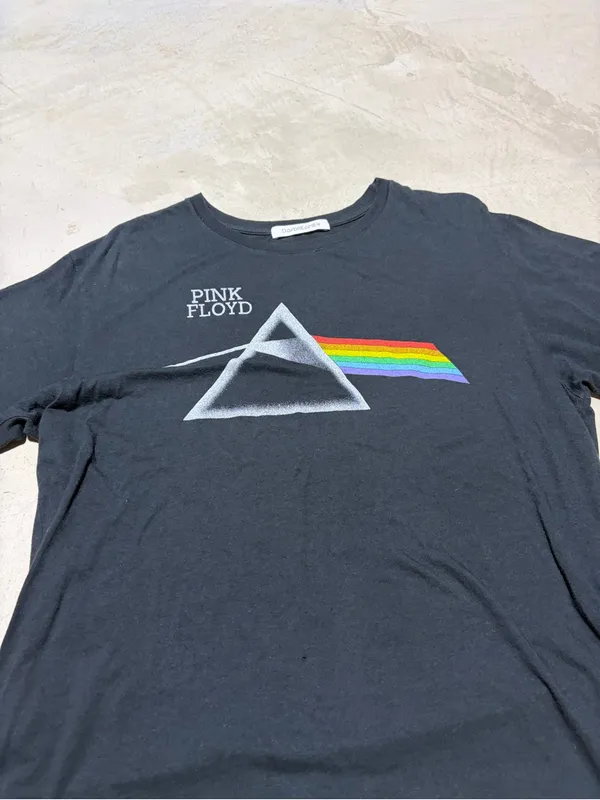 Daydreamer Pink Floyd Black Tee Prism Rainbow medium - Image 2