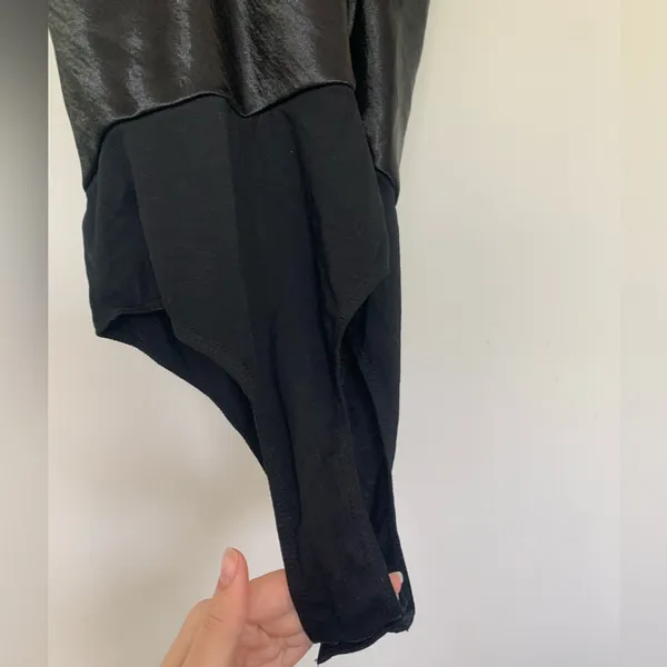 The impeccable pig cowl neck black bodysuit - Image 7