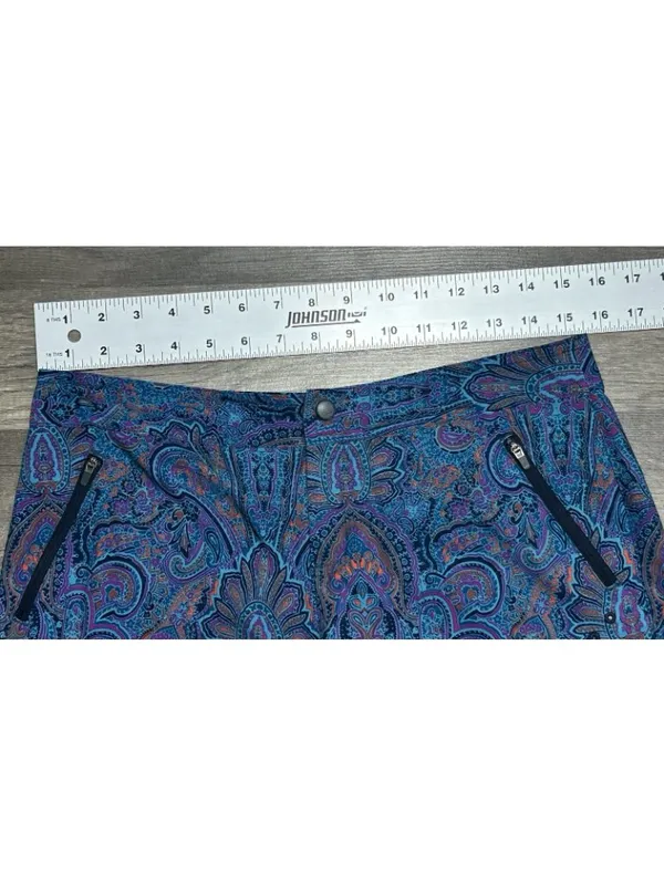 Title Nine Nimblene Shorts Womens 8 Blue Paisley 5” Inseam Quick Dry Stretch - Image 8