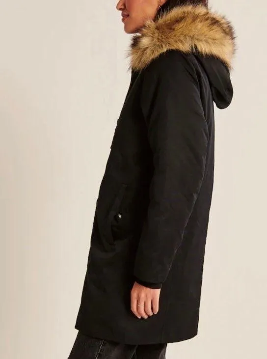 NWT black hooded tech parka - Image 4