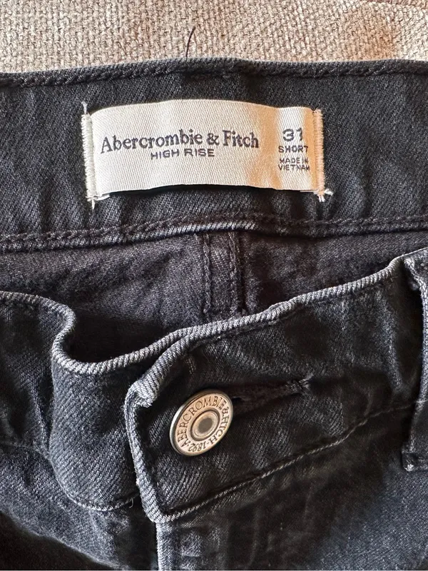 Abercrombie & Fitch High Rise Black Jeans Size 31 Short Straight - Image 7