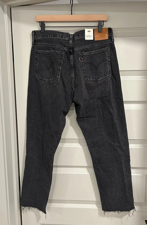 Levi’s Wedgie Straight Jeans - Image 4