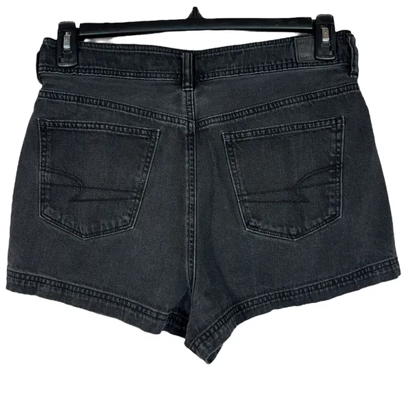 American Eagle SZ 10 Highest Rise Mom Jean Shorts Pockets Pleated Black Wash - Image 3