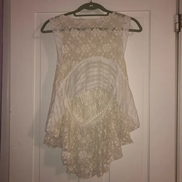 Free People Open Back White Lace Tank - Image 5