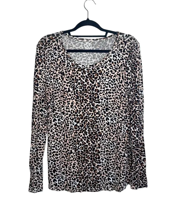 Maurices 24/7 Cream Brown Leopard Print Crew Neck Long Sleeve Tee - Image 2