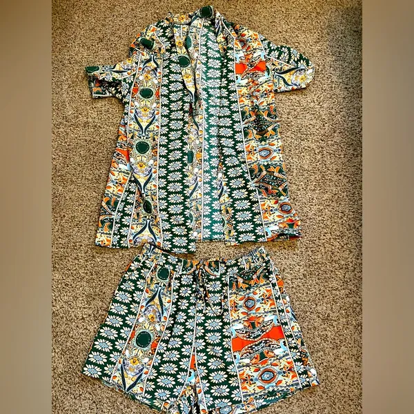 SheIn Shirt and shorts set - Image 3