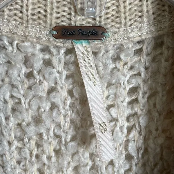 Free People Sz XS Oatmeal Boucle Jacket Fuzzy Cardigan Sweater - Image 7