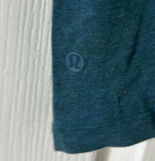 Lululemon Crescent Tank - Image 3