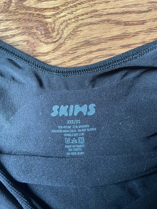 SKIMS Bodysuit - Image 3