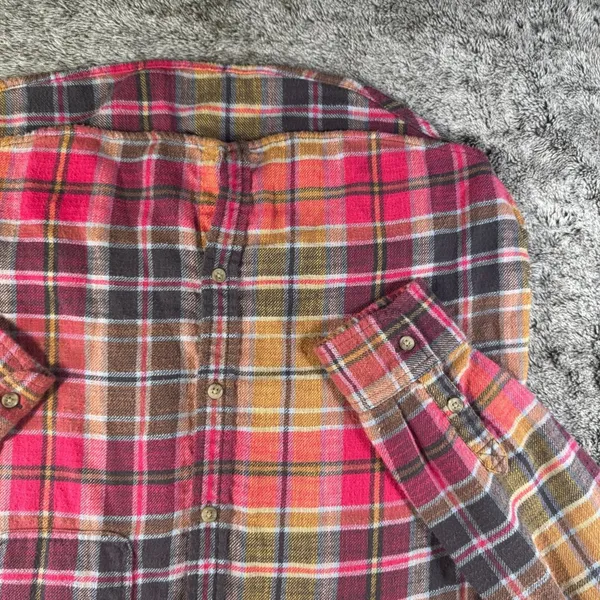 American Eagle Boyfriend Fit Button Up Flannel Sz S - Image 2