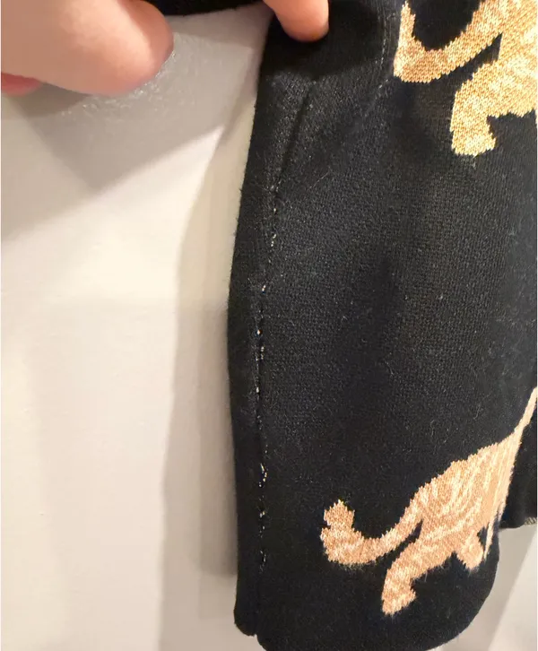 Entro Jaguar Print Puff Sleeve Knit Top Black - Image 7