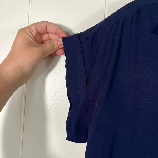 Casa Cabana Navy Blue Rayon Button Down Collared Pleated Back Shirt XS Cruise - Image 2