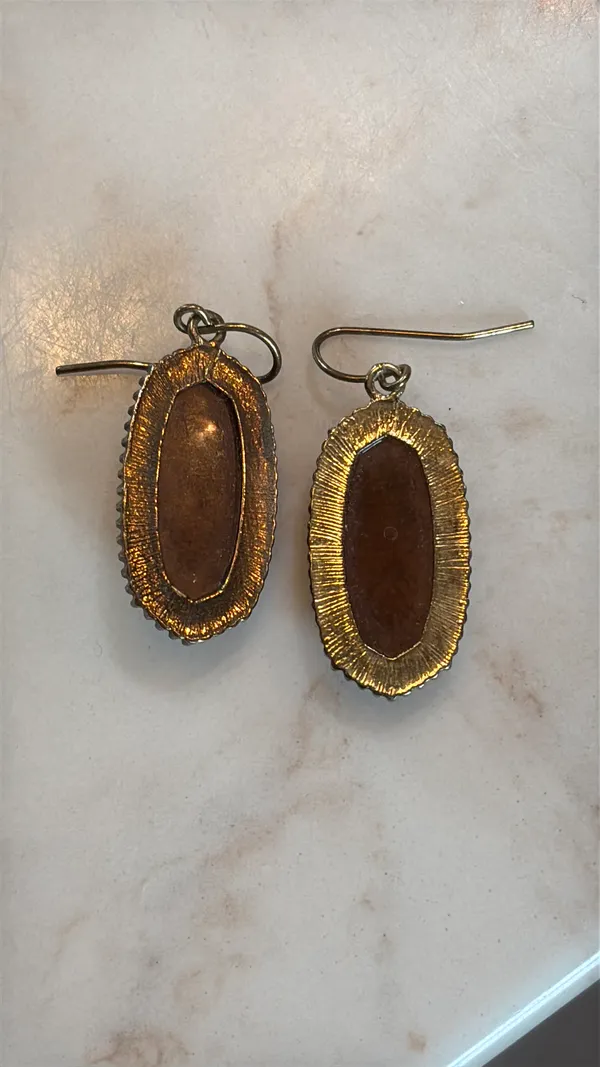 Kendra Scott Drusy Gold Earrings - Image 2