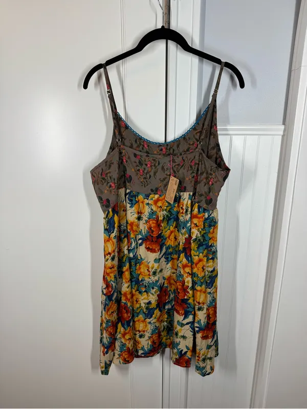 NWT Natural Life Gigi Mini cami Dress Grey Orange Roses size large bohemian - Image 5
