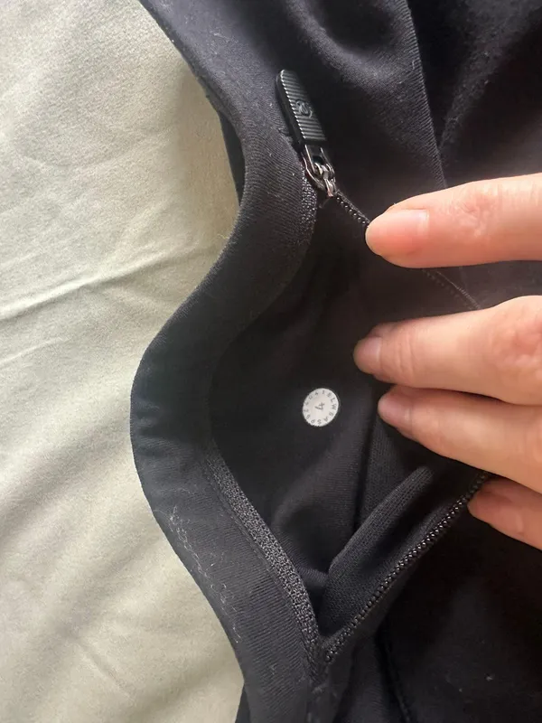 Lululemon Speed Up Tight *Full-On Luxtreme 28" - Image 9