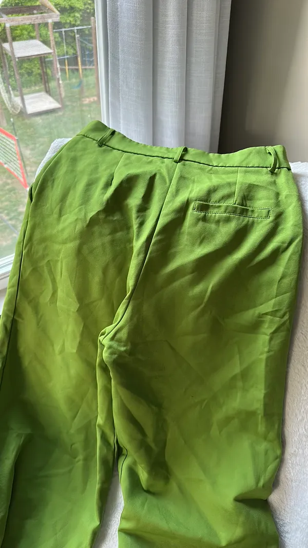Shein Slacks Wide-Leg Flowy lime green - Image 4