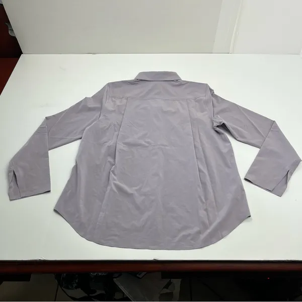 Athleta Everlasting Top‎ Womens Size XS Light Purple Grey Button Front *FLAW - Image 15