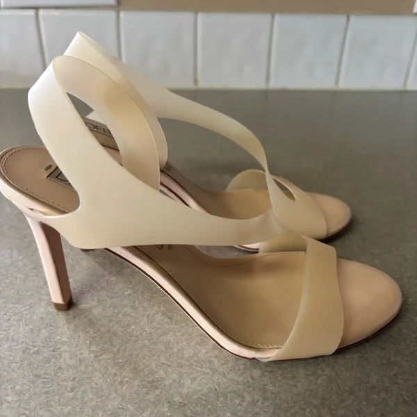 Deltan Bachelorette Prom Wedding Neutral Preppy Coquette Patent Heels 8 - Image 5