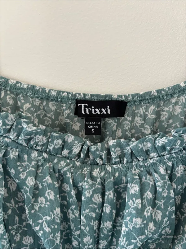 Trixxi Green Floral Midi Dress Size S - Image 2