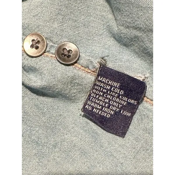 Madewell Light Wash Denim Chambray Button Down Size XS EUC!! - Image 5