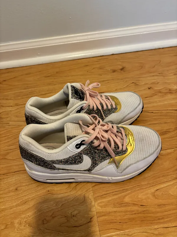 Nike Air Max 90 Women’s - Image 2