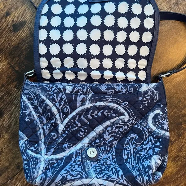 Vera Bradley  Indigo print pattern crossbody handbag - Image 11