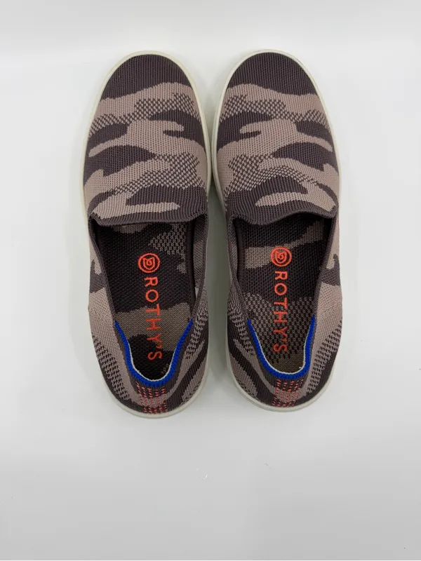 Rothy's women's slip-on sneakers feature a retired taupe camo knit pattern. SZ 7 - Image 4