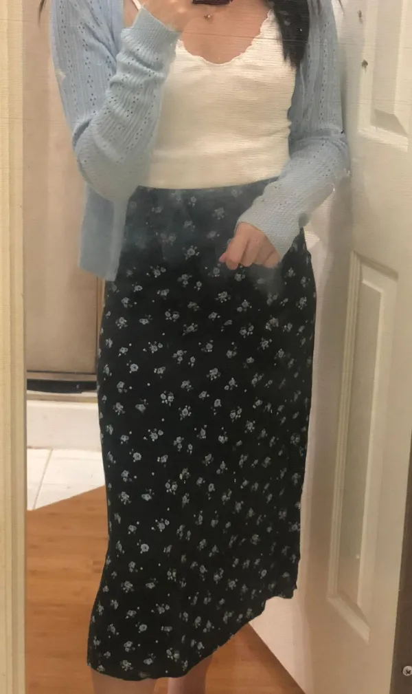 Brandy Melville Phoebe skirt - Image 2