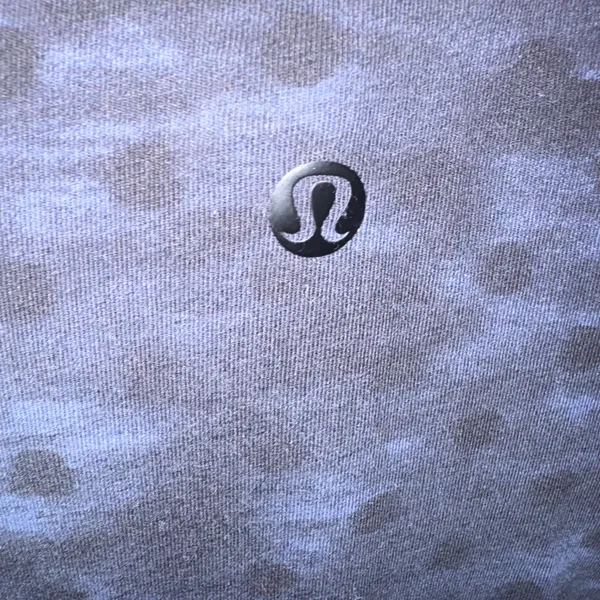 Lululemon Love tee II - Image 8