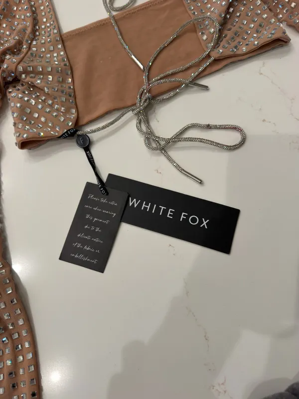 White Fox Good Vibes Only Embellished Long Sleeve Top - Image 5