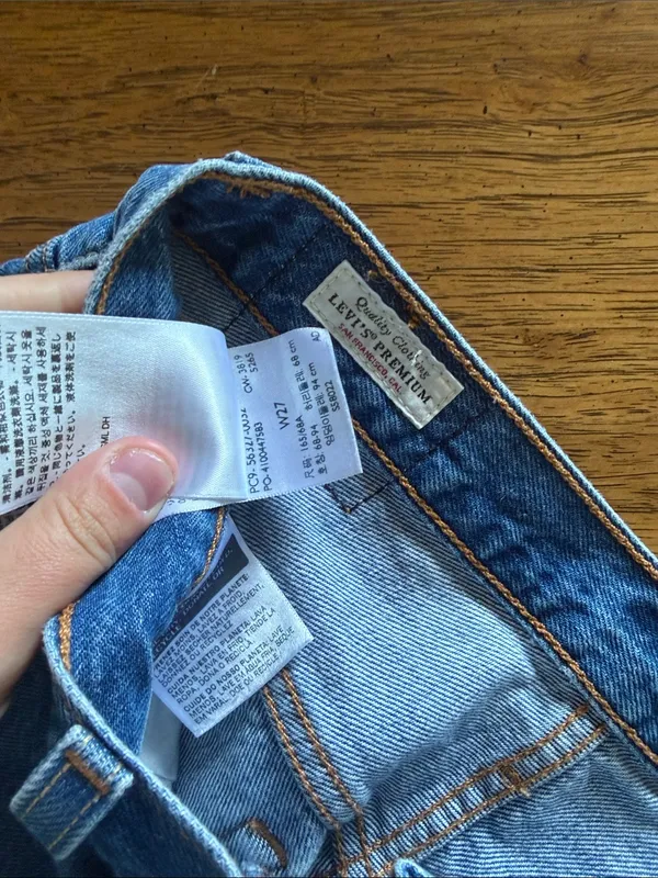 High Rise Levi’s 501 Shorts - Image 4