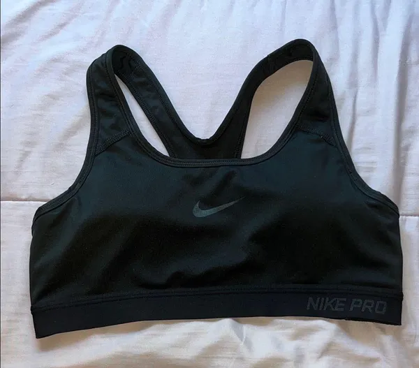 Nike Pro Women's Black Sports Bra - Image 2