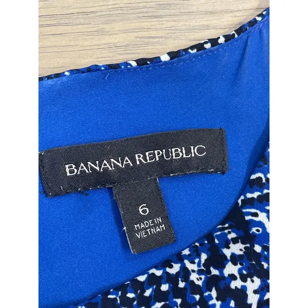 Banana Republic Blue Chiffon Flowy Sleeveless Dress Black White Accents Size 6 - Image 2