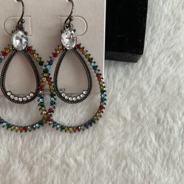 Multi Color Double Teardrops Multiple - Image 3