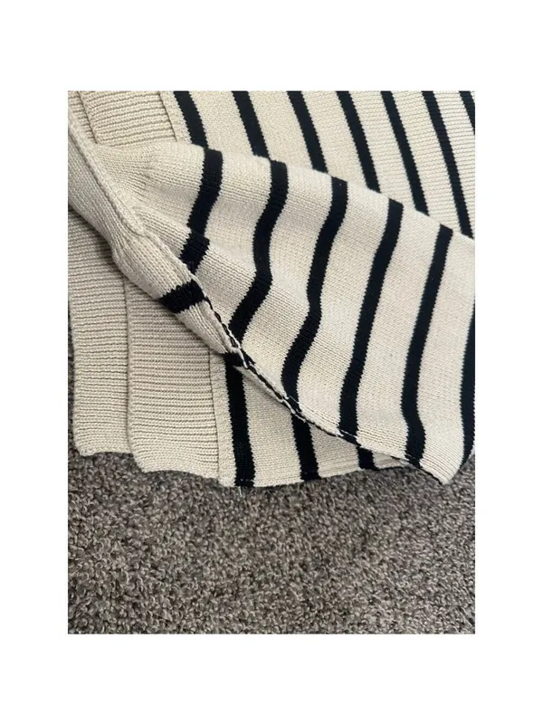 COMMENSE Crew Neck Sweater Off White Black Medium - Image 4